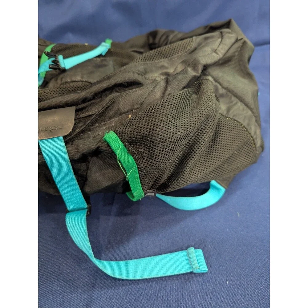 North Face Recon Backpack